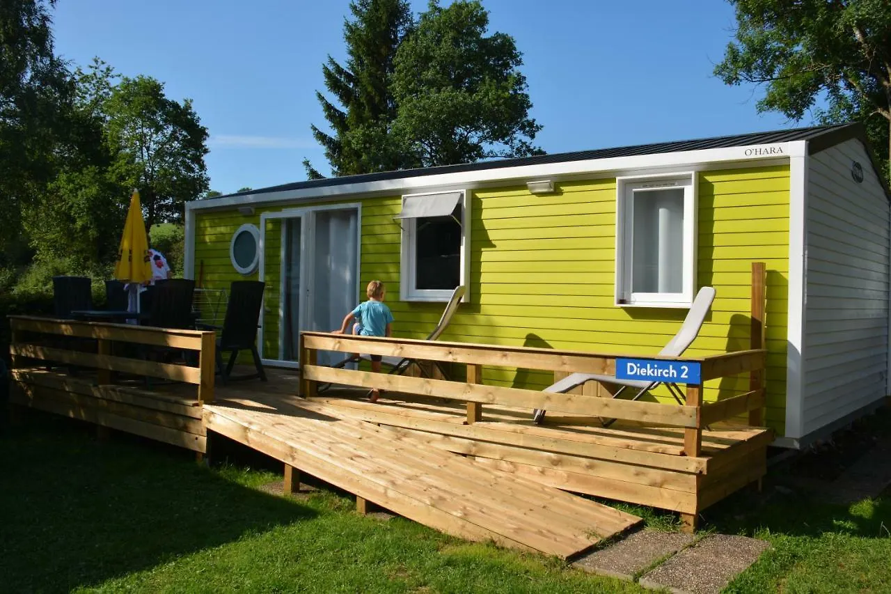 Vakantiepark Walsdorf Hotel Fouhren Holiday park